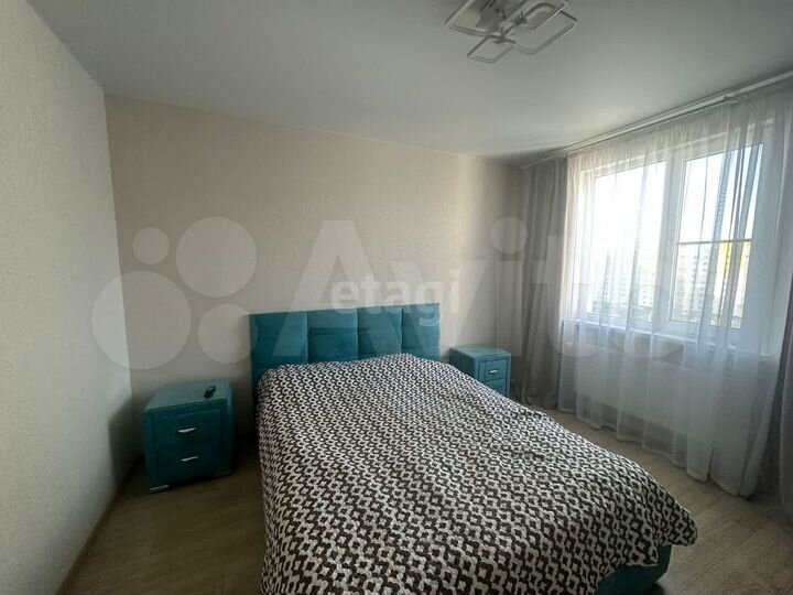 3-к. квартира, 76 м², 8/10 эт.