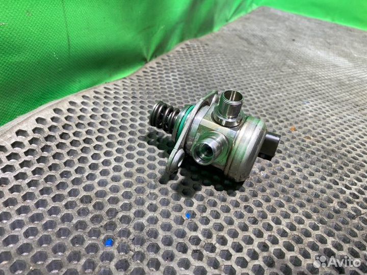 Топливный насос высокого давления Mercedes-Benz