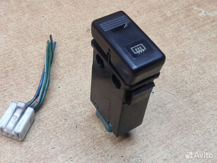 Кнопка обогрева заднего стекла, Mazda 626 GD