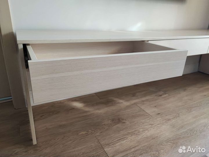 Тумба под телевизор