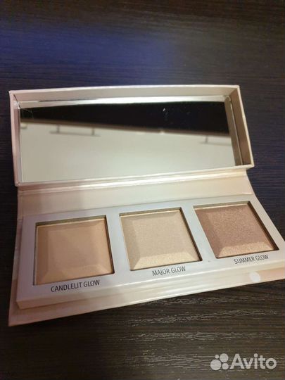 Essence хайлайтер