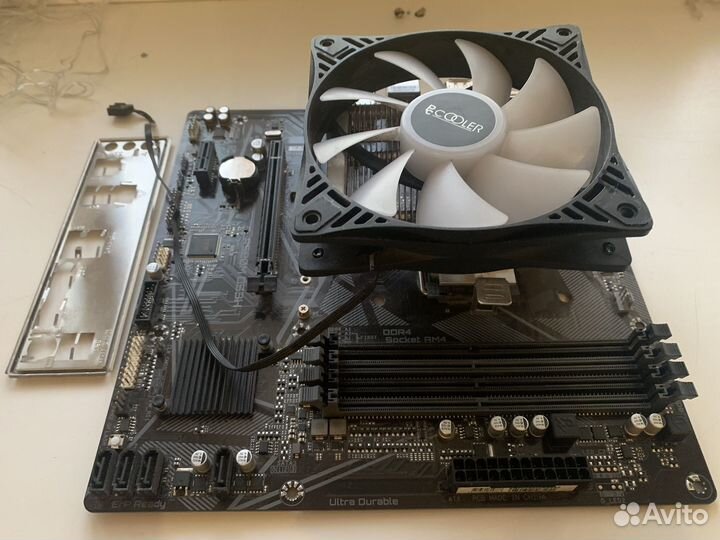 Комплект gigabyte a520m + процессор ryzen 3 3100