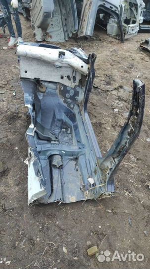 Четверть передняя правая VolkswagenPassat B51998