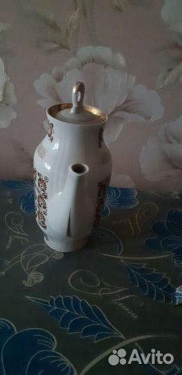 Кофейник,сливочник.Ретро.ссср.Фарфор.Позолота