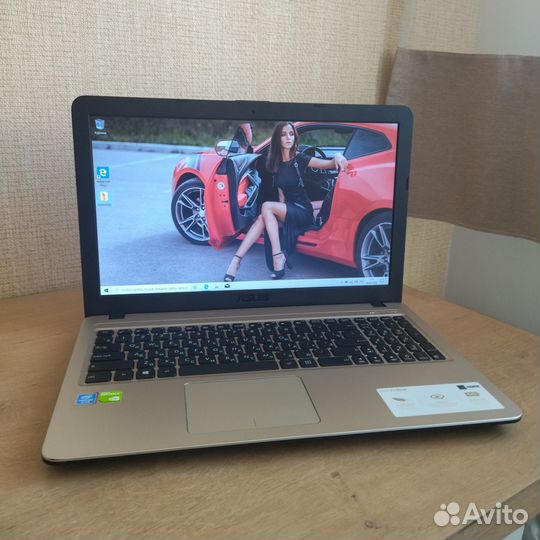 Ноутбук asus 4 ядра,8gb,gt110mx,ssd 250,game
