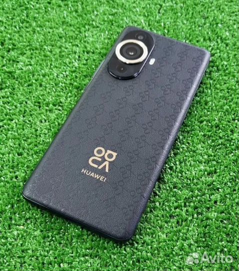 HUAWEI nova 11 Pro, 8/256 ГБ