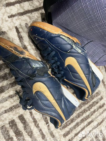 Редкие Nike Футзалки в б/у состоянии