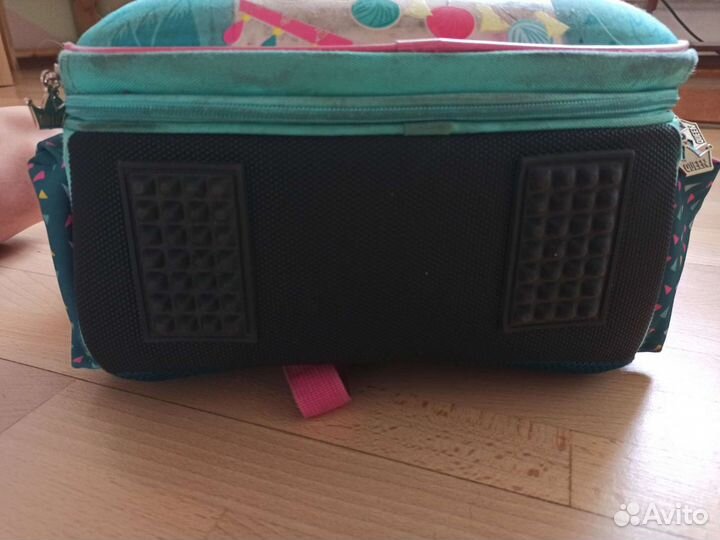 Рюкзак школьный ортопедический с пайетками