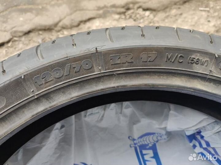 Мотошина Michelin Pilot Road 4 GT 120/70 R17 102Q