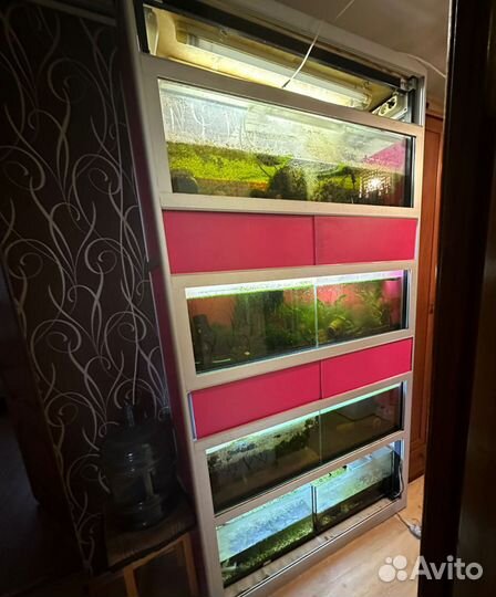 Аквариумная стойка