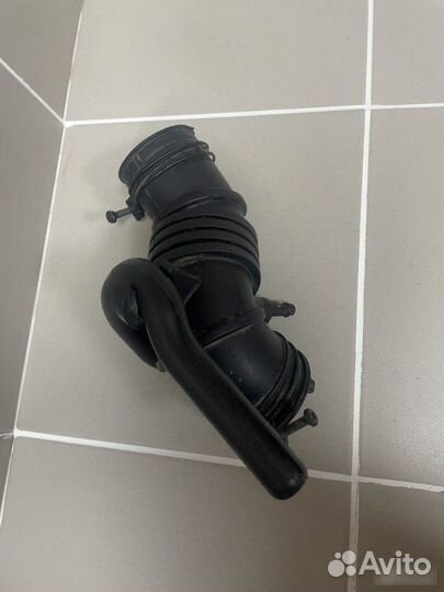 Патрубок воздушного фильтра Hyundai Getz