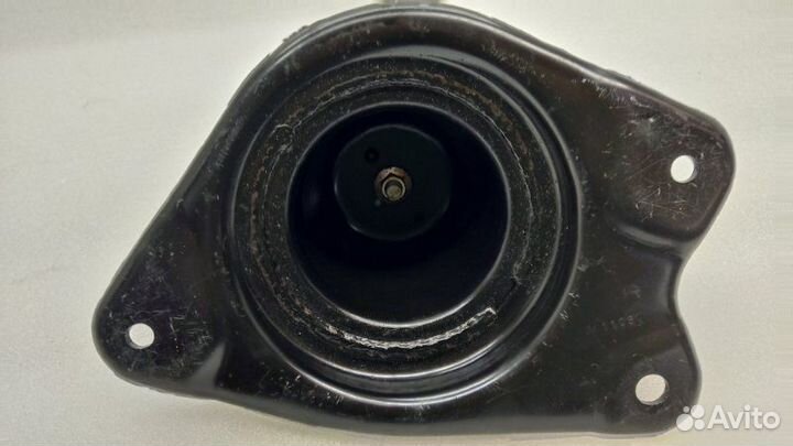 Опора стойки амортизатора задняя правая Lexus