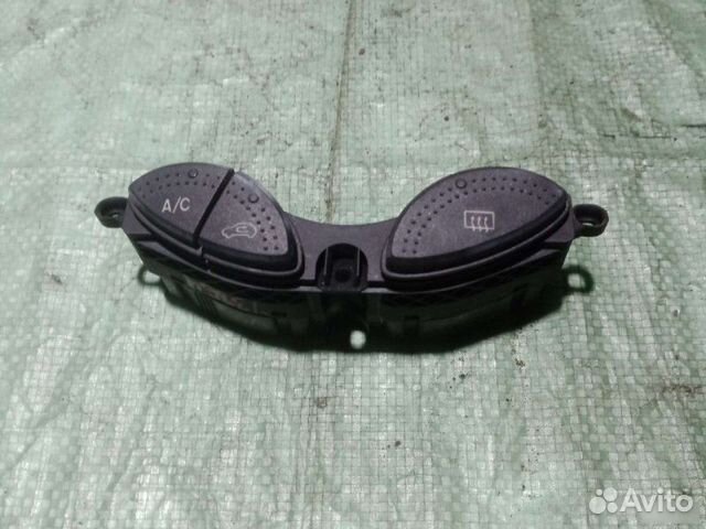 Блок кнопок Ford Focus 1 седан 2.0I splitport 1999