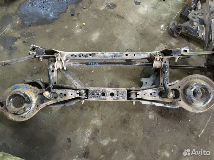 Балка задняя (подрамник) (Ford Focus)