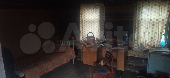 Дом 27 м² на участке 10 сот.