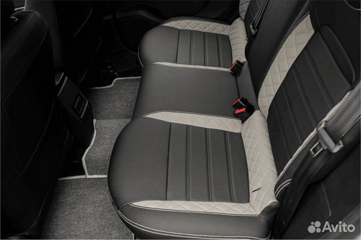 Чехлы на Renault Arkana