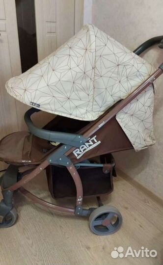 Прогулочная коляска