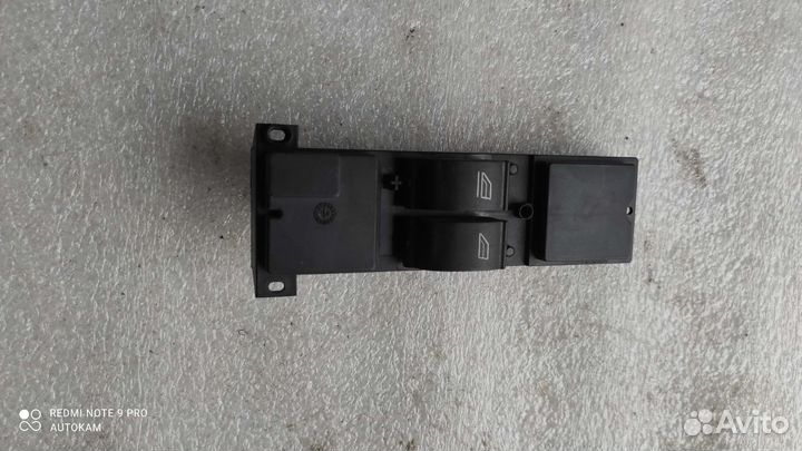 Блок управления стеклоподъёмниками Ford Focus 2