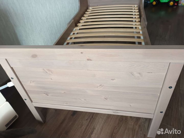 Детская кровать IKEA раздвижная сундвик