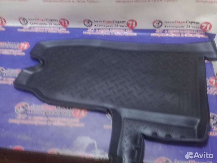 Коврики на Форд Транзит