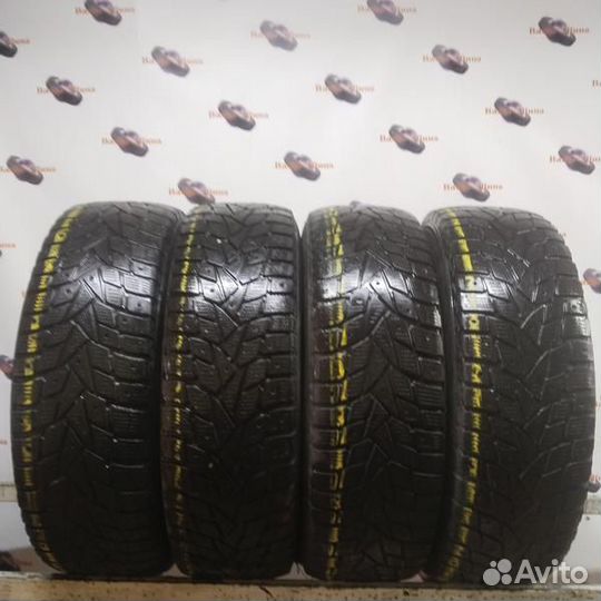 Dunlop Grandtrek Ice 02 215/70 R16