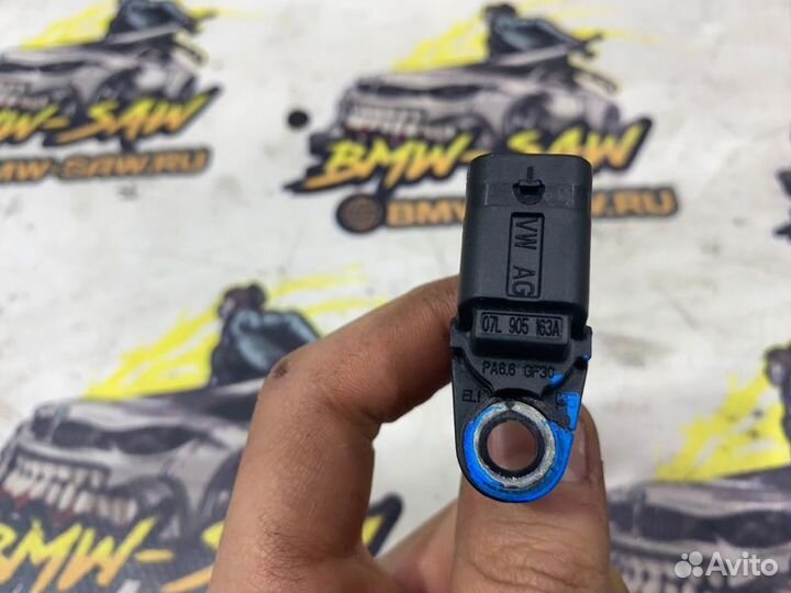 Датчик положения распредвала Audi A4 B8 cdnc 2010