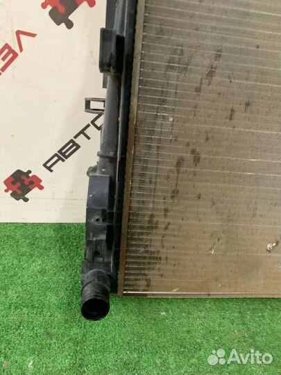 Радиатор охлаждения основной Renault logan 2