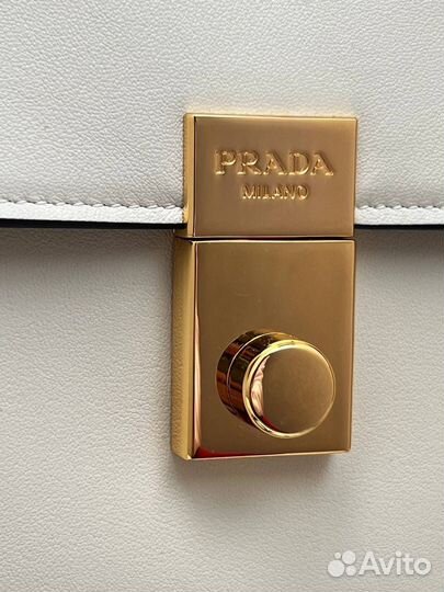 Сумка Prada Soft Sound