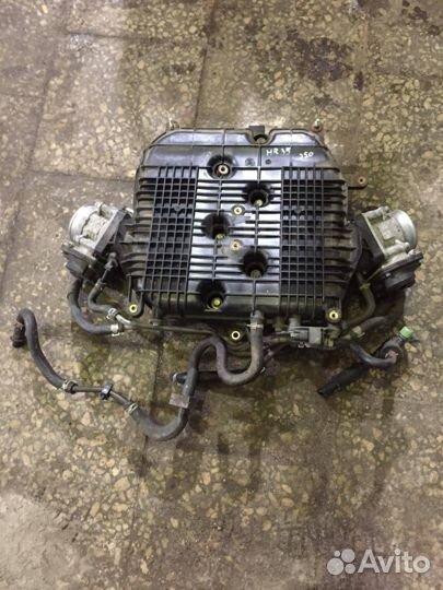 Коллектор впускной на Инфинити Infiniti vq35hr