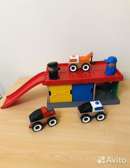 Игрушечный гараж IKEA