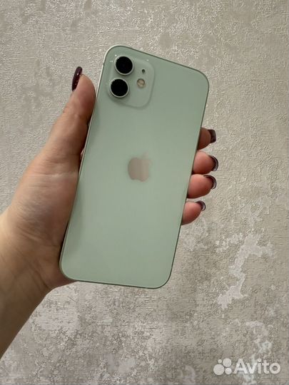 iPhone 12, 64 ГБ