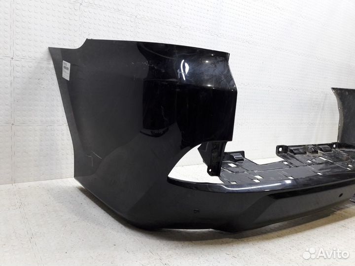 Бампер задний Lexus Lx570 J200 2015