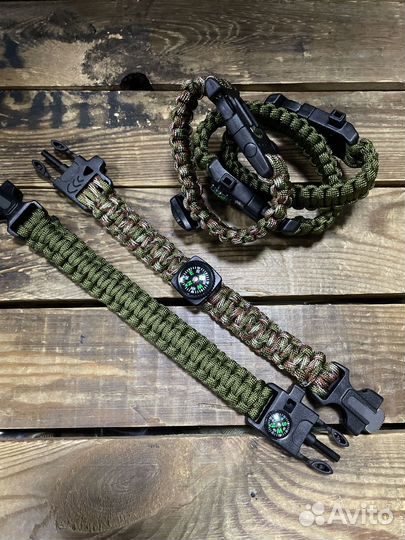 Браслет из паракорда