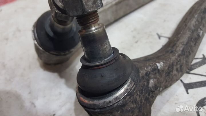 Рычаги продольные передние на Mercedes W220 W215