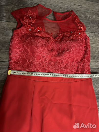 Вечернее платье