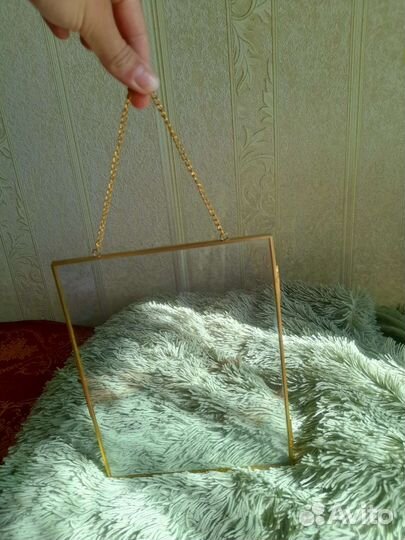 Стеклянная рамка