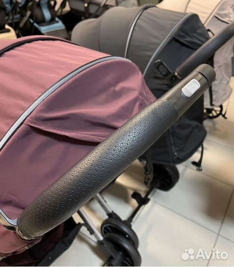 Прогулочная коляска luxmom