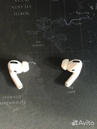 Правый и левый наушник airpods pro оригинал