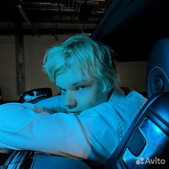 Музыкальный продюсер (Звукорежиссер)