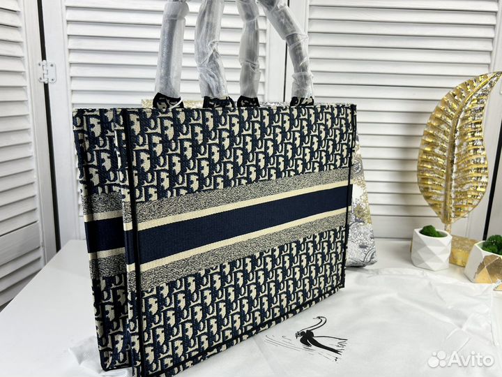 Сумка Christian Dior