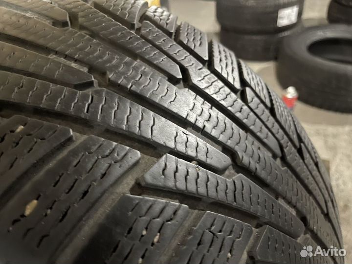 Nokian Tyres Hakkapeliitta R 285/60 R18 116R