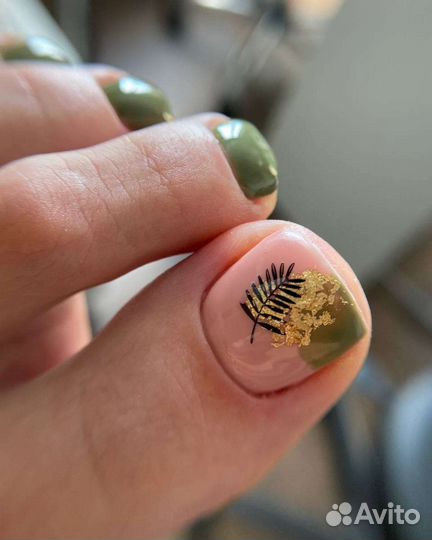 Маникюр, педикюр за час, Адлер центр