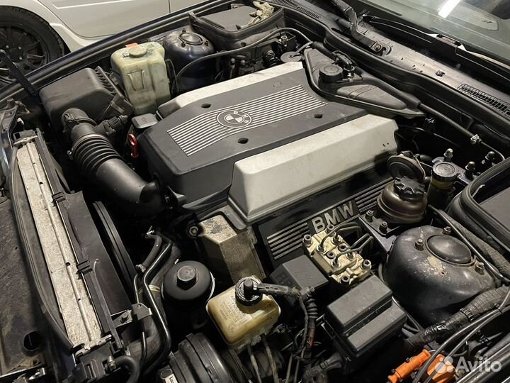 Двигатель BMW e34 m60b30