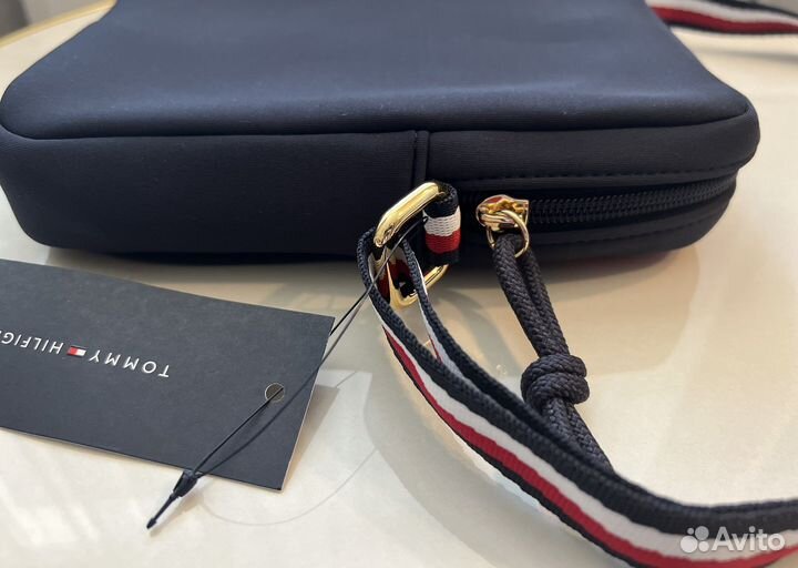 Сумка Tommy Hilfiger оригинал новая