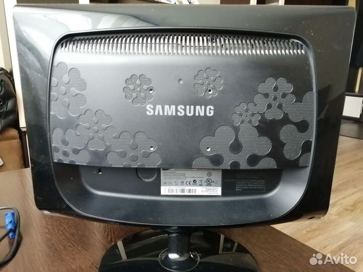 Монитор samsung syncmaster 933nw