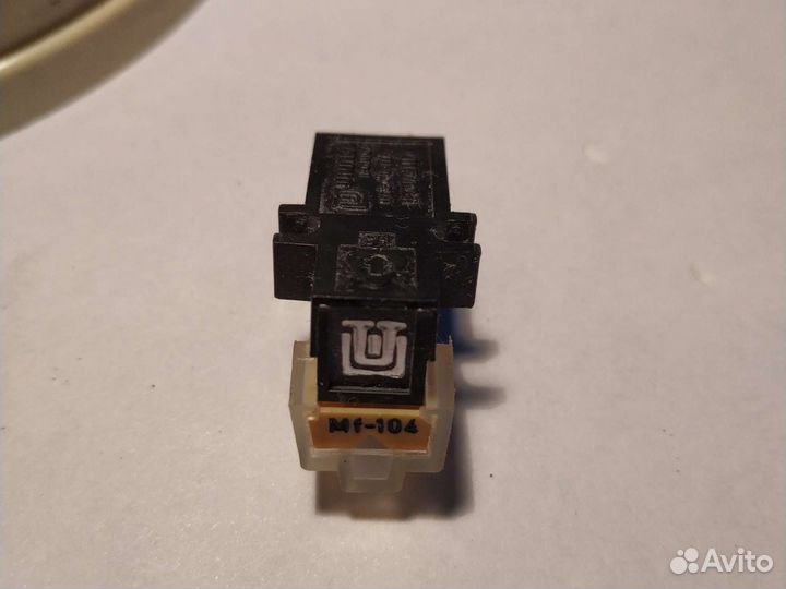 Головка звукоснимателя Unitra с катриджем mf-104