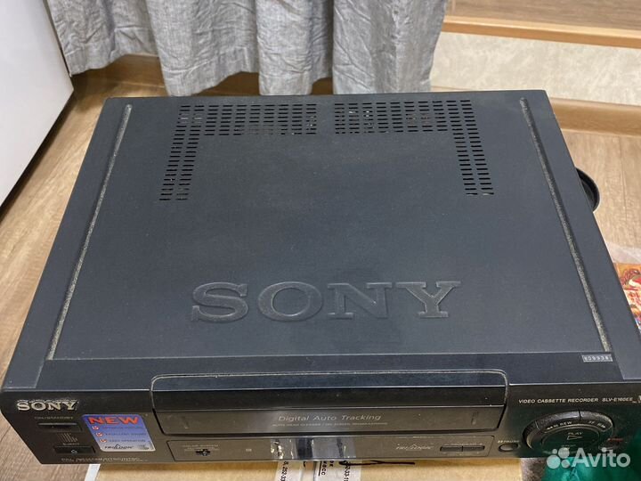 Видеомагнитофон sony
