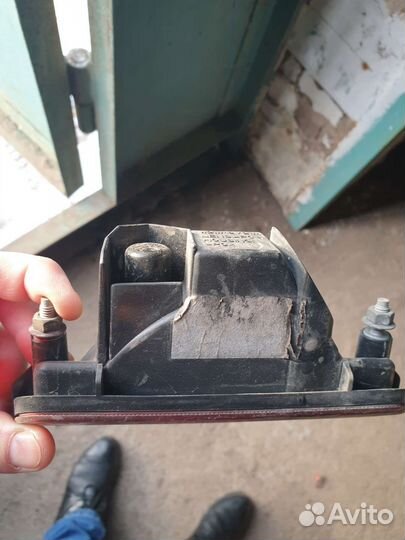 Фара задняя противотуманная ниссан жук