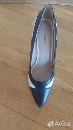Туфли женские 39 размер новые