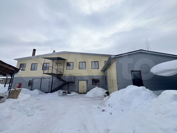Производство, 1300 м²